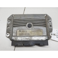 Блок управления двигателем Renault Scenic II (2003 - 2009) 8200528372