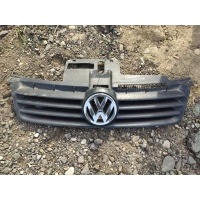 Решетка радиатора Volkswagen Polo 4 2002