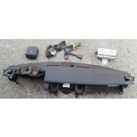 Range rover спорт 2009 - 12 панель торпеда подушки