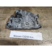 Кронштейн компрессора кондиционера Nissan March K11 2000 1191072B00