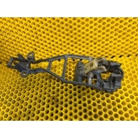 Кронштейн ручки Volkswagen Touareg 7L6 2008 7L0837885C