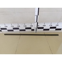Накладка стекла переднего правого RENAULT Megane II 2002-2009 7701474538