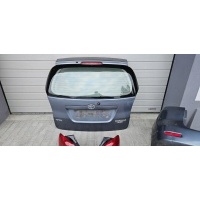 Toyota corolla verso крышка багажника задняя 01 - 04r