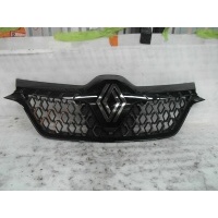 Решетка радиатора бампера renault arkana 623105806rnr 70