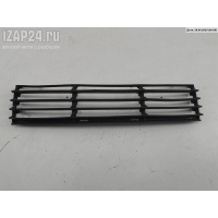 Решетка (заглушка) в бампер Перед. Volkswagen Passat B5+ (GP) 2003 3b0853677