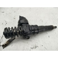 Форсунка топливная Volkswagen Touran 2003 038130073BN