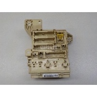 Блок предохранителей Toyota Camry V40 (2006 - 2011) 8273033721