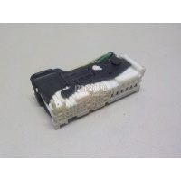 Разъем Toyota Land Cruiser (200) 2008 9098012307