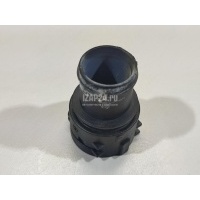 Фланец двигателя системы охлаждения VAG Touran (2003 - 2010) 3B0122291C