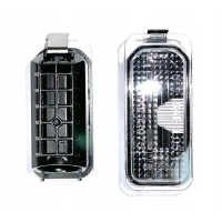 Lampka tablicy rejestracyjnej Ford OE 5105886