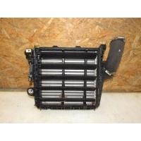 Интеркулер правый Porsche Cayenne PO536 2023 9Y0122312M,4M0145804BR