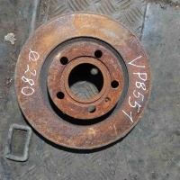 Диск тормозной передний Volkswagen Passat B5 2000