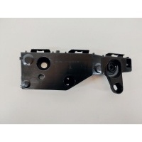 Кронштейн бампера Toyota Tundra 521160C140