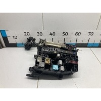Блок предохранителей Toyota Corolla E15 (2006 - 2013) 8274102050
