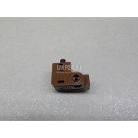 Выключатель концевой Toyota Auris (E15) (2006 - 2012) 8455033010