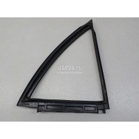 Уплотнитель форточки правой Toyota Corolla E15 (2006 - 2013) 6818812330