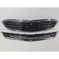 Решетка радиатора переднего передний chevrolet малибу решётка 84159846 оригинал