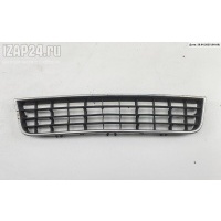 Решетка (заглушка) в бампер Перед. Audi A6 C5 (1997-2005) 2002
