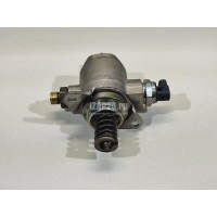 Насос (ТНВД) бензиновый VAG A4 [B7] (2005 - 2007) 06J127025G