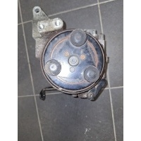 Компрессор кондиционера subaru 73111fe040