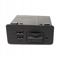 Gniazdo czytnik USB SD AUX Mazda 3 BHP1 - 669U0A