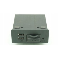 GNIAZDO WEJŚCIE PORT USB AUX MAZDA 3 III BM BHP1 - 669U0