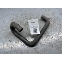 Патрубок (трубопровод, шланг) Volkswagen Golf 3 1995 032121056D