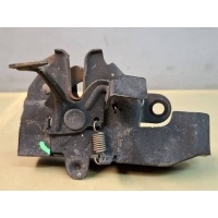 замок капота Toyota Sienna 3 2011