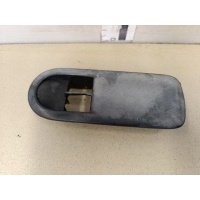 Накладка блока управления стеклоподъемниками RENAULT Megane II 2002-2009 8200151468