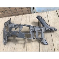 Кронштейн бампера Mercedes-Benz C-Class W204 2011-2015 A2048854265