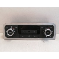 блок управления климат-контролем Volkswagen Touareg 2 NF 7P6907040BK