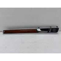 Накладка двери Volkswagen Touareg 2 NF 7P6839113