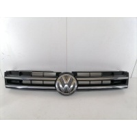 решетка радиатора Volkswagen Touareg 2 NF 7P6853651