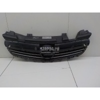 Решетка радиатора GM Zafira B (2005 - 2012) 93192480