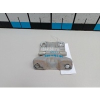 Петля двери багажника Mitsubishi L200 (KB) (2006 - 2016) MN136381