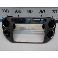 Рамка магнитолы VAG Tiguan (2007 - 2011) 5N0858069AXVZ