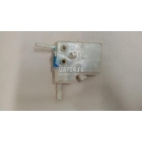 Бачок главного тормозного цилиндра Ford Kuga (2008 - 2012) 1743515