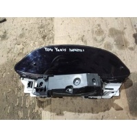 Щиток приборов (приборная панель) Toyota Yaris 2 2007 838000D660D