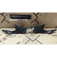 Крепление бампера 8X0805608 на Audi A1 8X Audi 8X0805608 8X0805608