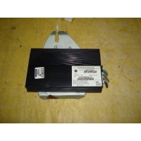 Автомагнитофон 05064533AK на Jeep Grand Cherokee W Jeep 05064533AK 05064533AK