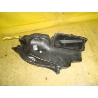 Воздухозаборник A2218300744 на Mercedes-Benz S-Cla Mercedes-benz A2218300744 A2218300744