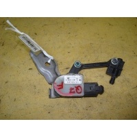 Датчик регулировки наклона фар 7L6616213 на Audi Q Audi 7L6616213 7L6616213