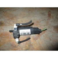 Насос омывателя стекла 1K6955651 на Volkswagen Pas Volkswagen 1K6955651 1K6955651