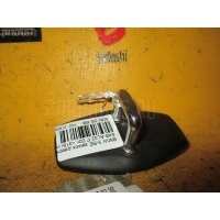 Петля замка WBAAL32040FX40137 51218196035 на Bmw 3 Bmw 51218196035 51218196035