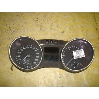 Спидометр A1645405747 на Mercedes-Benz M-Class W16 Mercedes-benz A1645405747 A1645405747