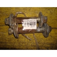 Болт эксцентриковый 48409-26050 на Toyota Grand Hi Toyota 48409-26050 48409-26050