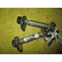 Болт эксцентриковый 48190-22040 на Toyota Chaser G Toyota 48190-22040 48190-22040