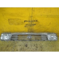 Решетка радиатора 35-47 53100-35210 на Toyota Hilu Toyota 53100-35210 53100-35210