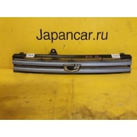 Решетка радиатора 53111-16440 на Toyota Corolla Ii Toyota 53111-16440 53111-16440