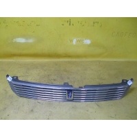 Решетка радиатора 53111-28290 на Toyota Voxy AZR60 Toyota 53111-28290 53111-28290